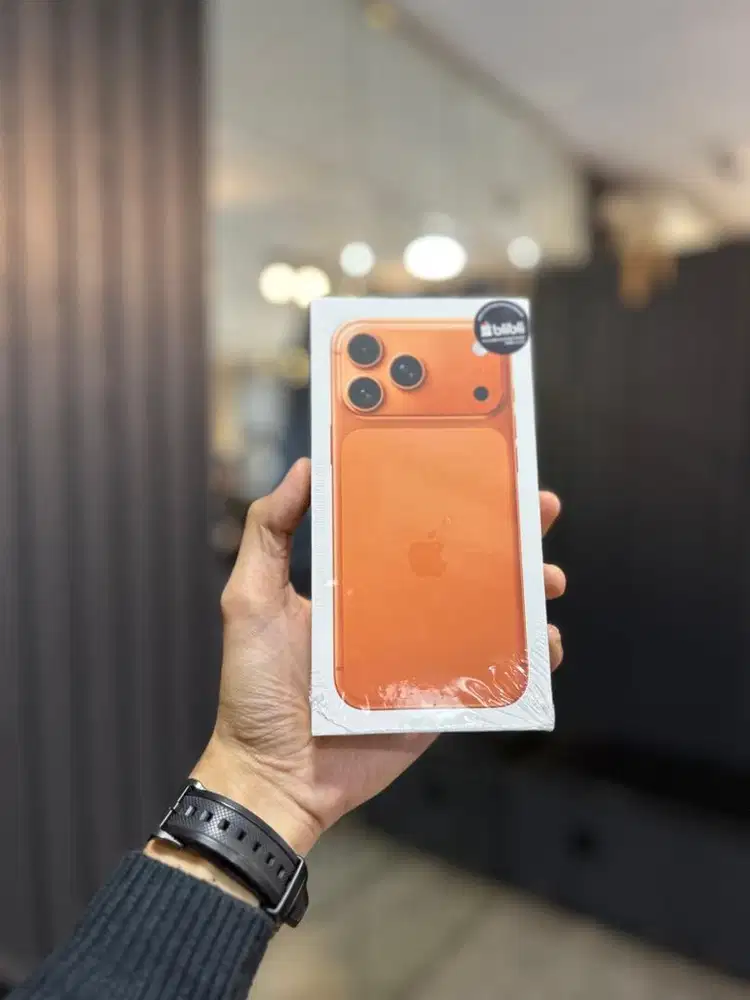 17PROMAX 256GB, COSMIS ORANGE (NEW BNIB)