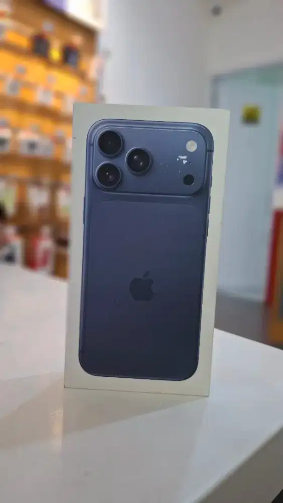 Credit Cash Tuker Tambah Iphone 17pro max garansi resmi