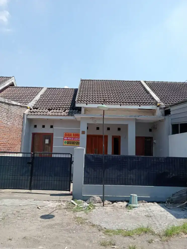 Dijual rumah BU