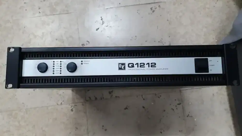 Power amplifier Ev Q1212