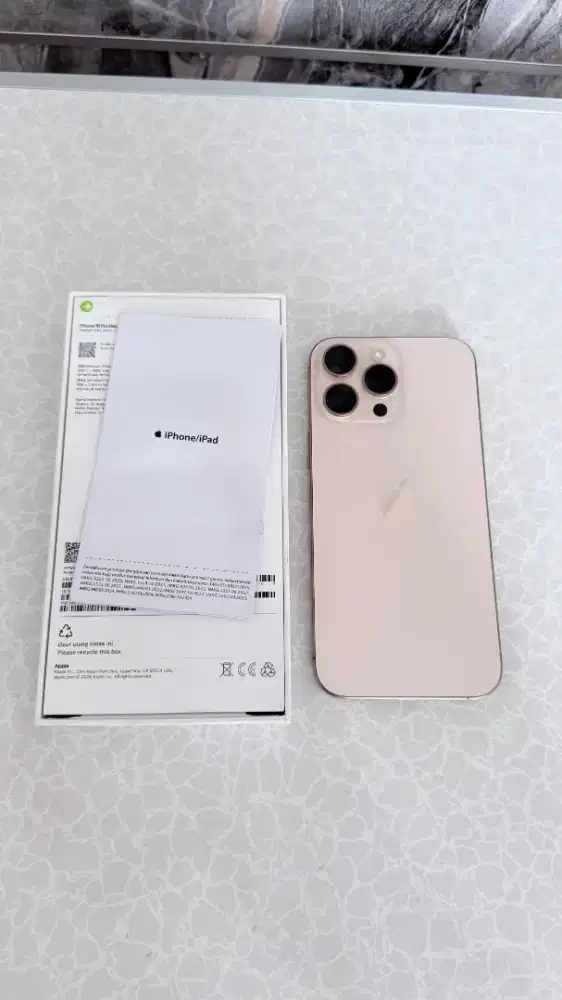 Iphone 16 pro max garansi ibox on