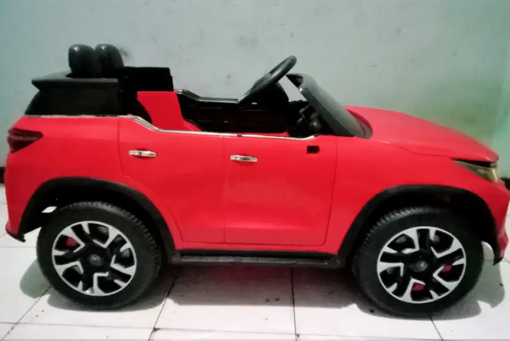 mobil aki Toyota Fortuner Anak minus engga bisa di gas selebihnya aman
