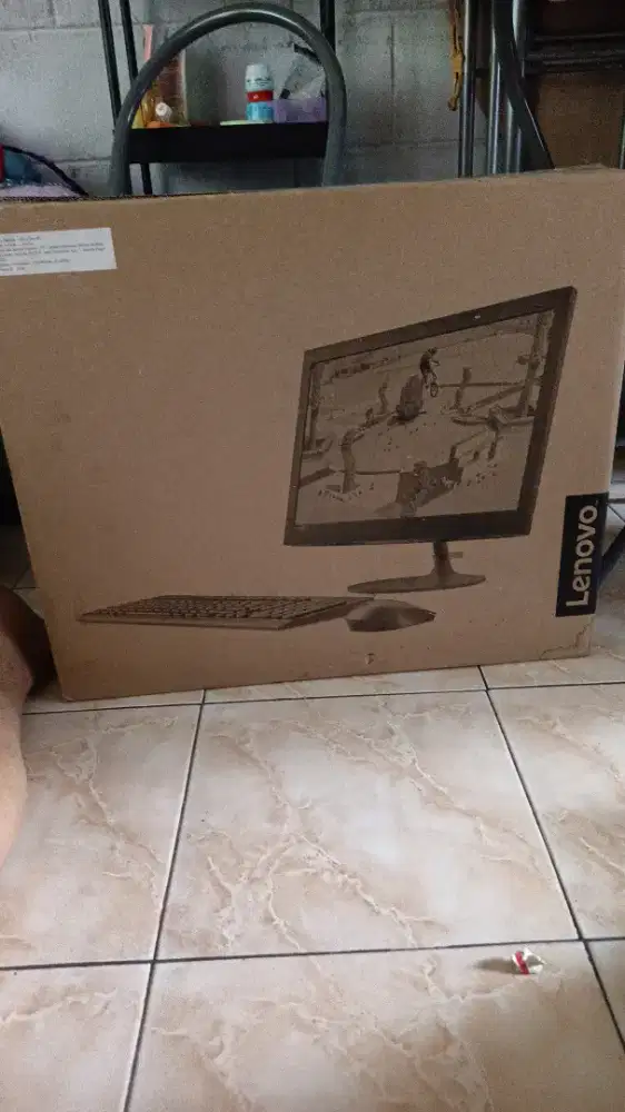 Lenovo Aio 330 AMD A6 RAM 8 GB wind 10