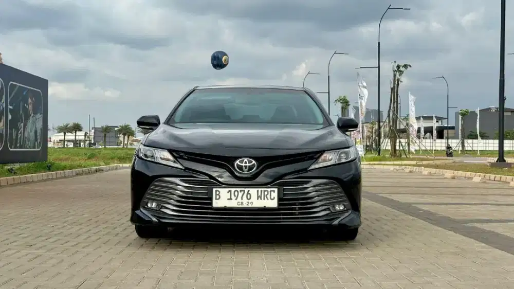 Toyota Camry V 2.5 2019 A/T