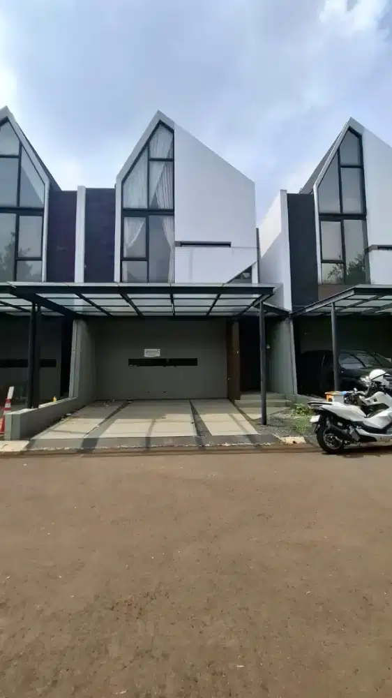 Dijual Rumah Dibawah Pasaran Grand Trevista Rempoa Tangerang Selatan