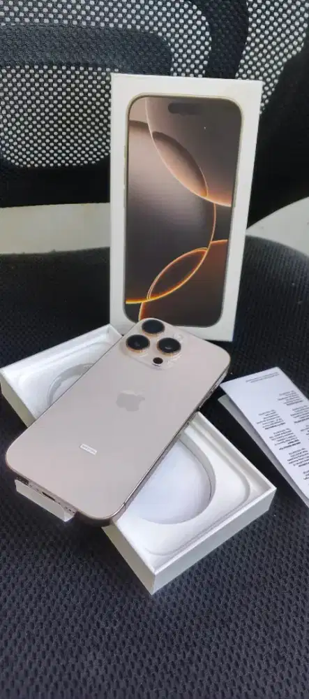iPhone 16 pro 256 gb Desert Titanium ibox