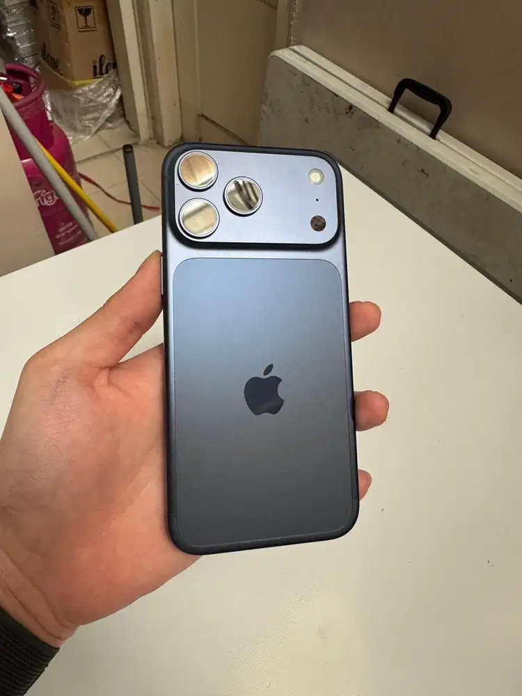 Iphone 17 Pro Max 256 GB Deep Blue