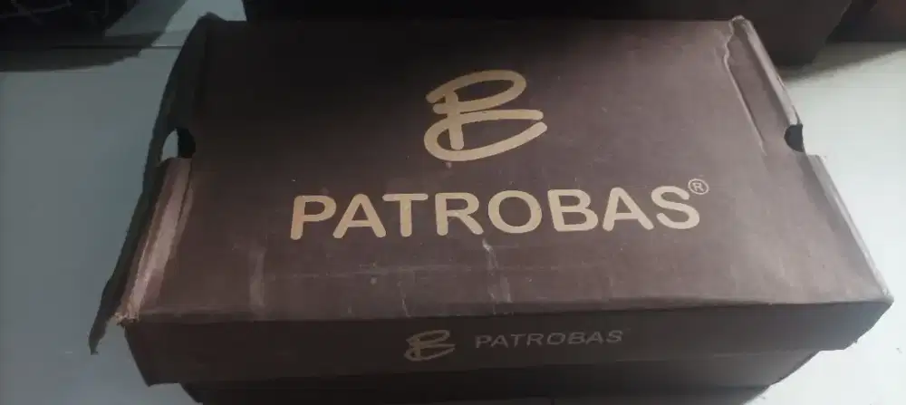 sepatu petrobas equip high original