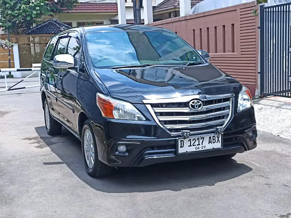Innova G Diesel 2.5 th 2014