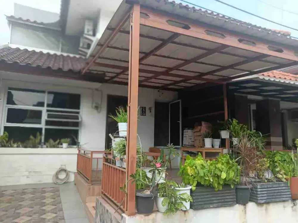 DIJUAL RUMAH TAMAN PARAHYANGAN, KARAWACI