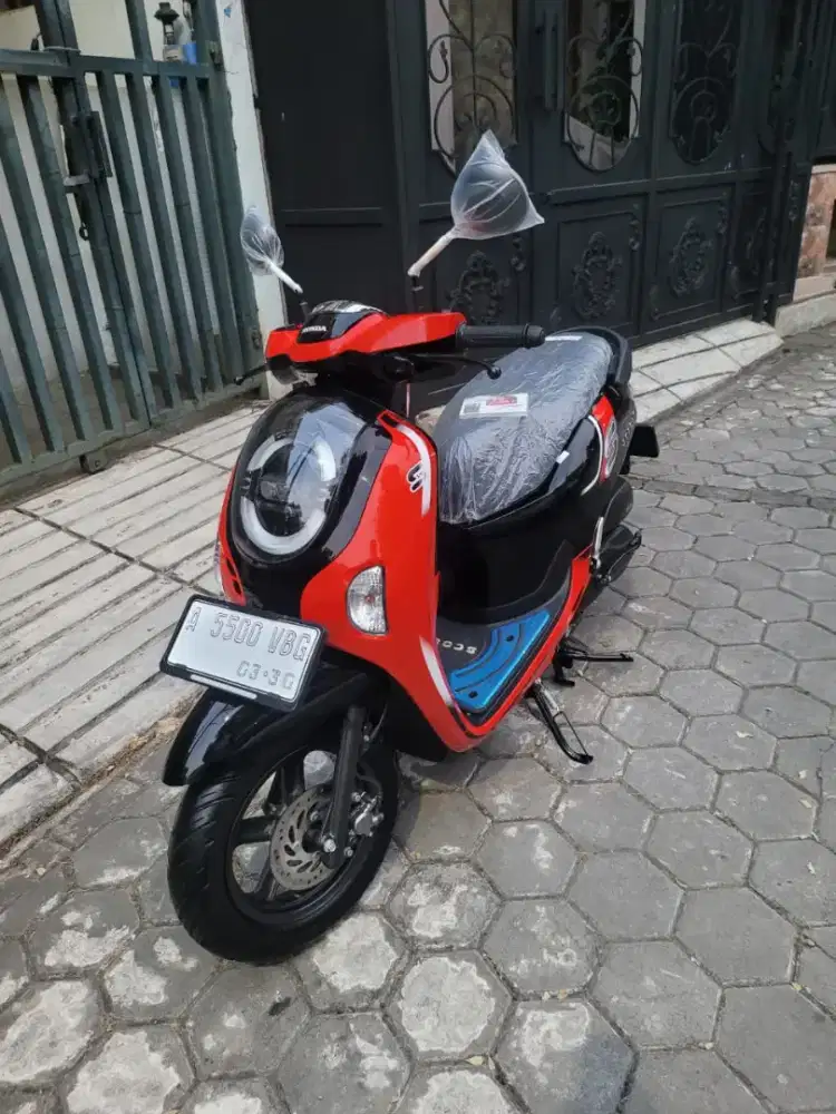 Honda Scoopy 2025