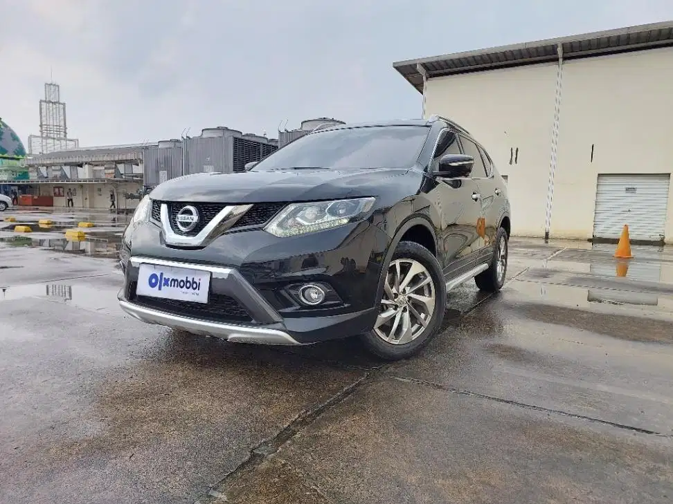 TDP 9,JT Nissan X-Trail 2.5 Bensin-AT Hitam 2017