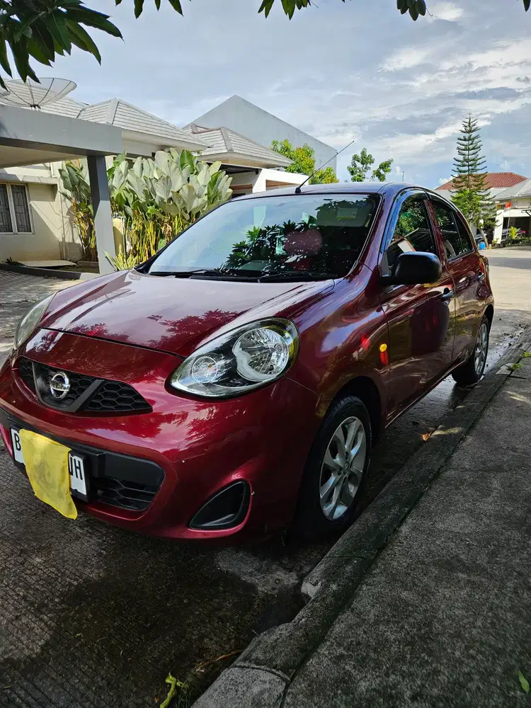 Nissan March 2015 Bensin