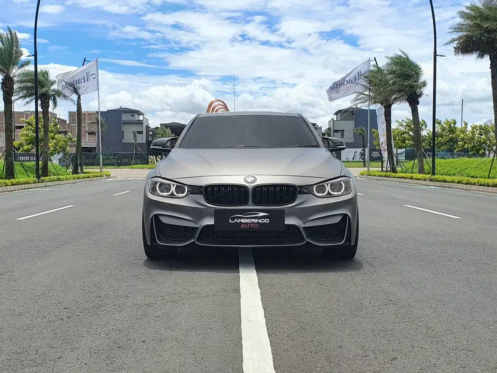 [LOW ODO !!] BMW F30 328i SPORT 2015
