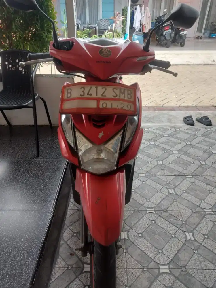 Honda Beat FI 2013 Merah MULUS Body & Mesin