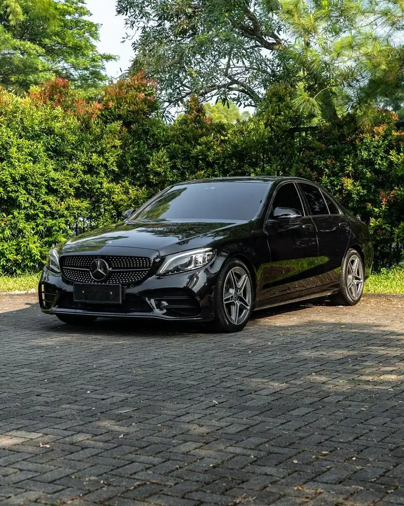 (LOW Odo 9rb!!) Mercedes-Benz C300 AMG Line 2019 FL C200 E300 330i