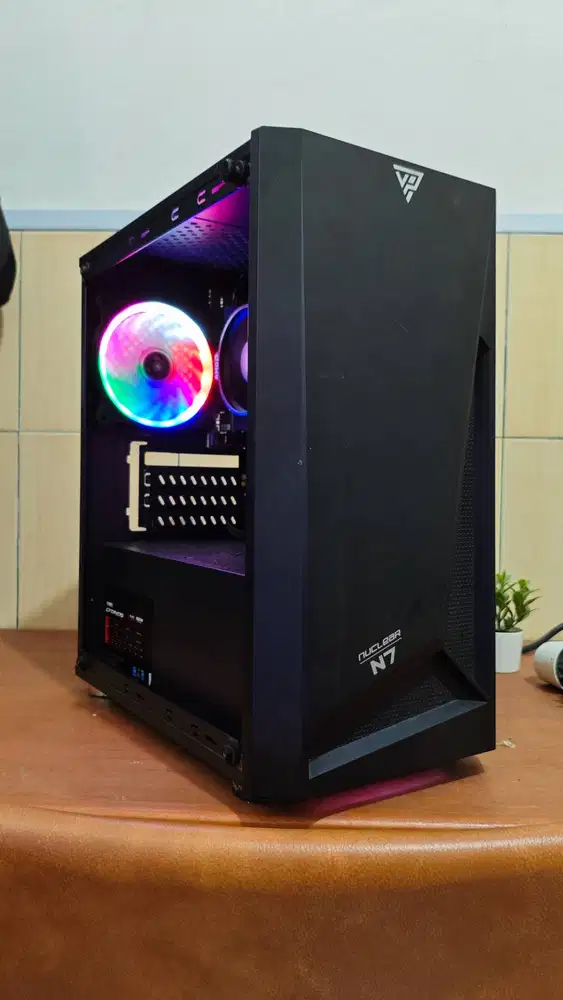 PC CPU DDR4 Gaming Ringan Ryzen 3 2200G SSD