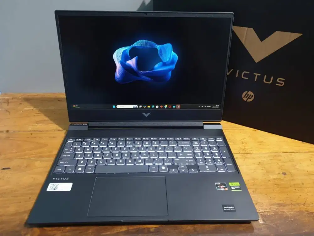 Victus 15-fb3744AX Ryzen 7 7445HS 16/512GB RTX 3050 6GB FHD 144Hz