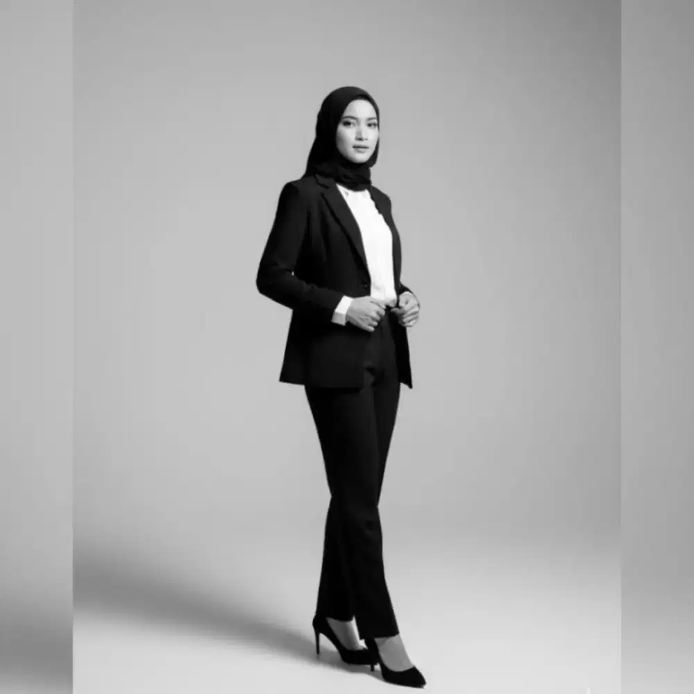 Mencari pekerjaan Customer Service atau Admin