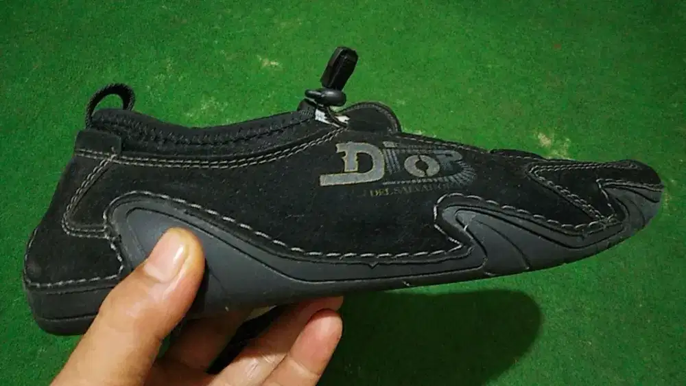SEPATU SLIP ON PRIA SECOND ORIGINAL DIOP SIZE 40/41 SIAP PAKAI