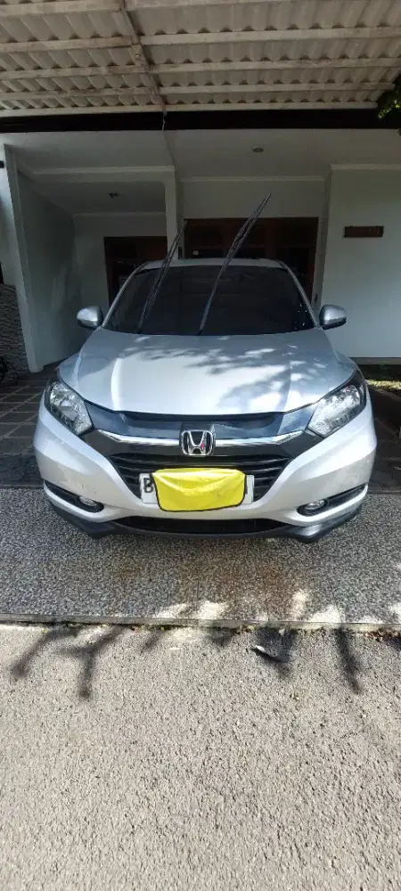 Honda HR-V 1.5 S cvt ckd 2015