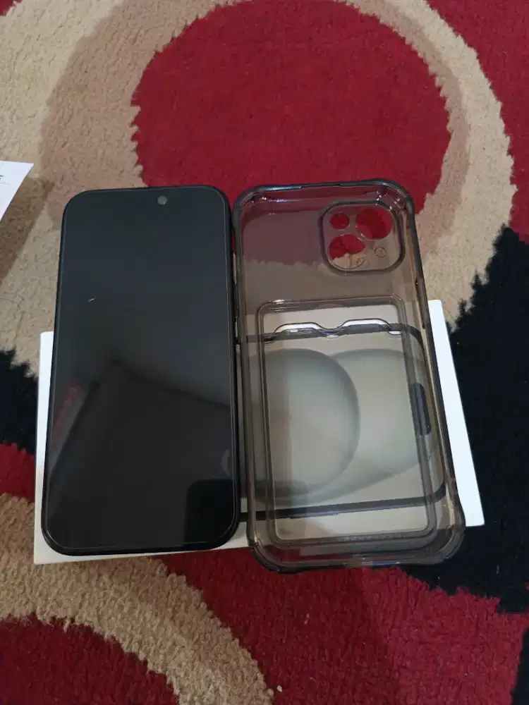 Iphone 16 - Black 256