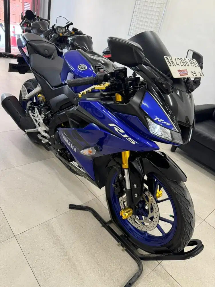 Yamaha Yzf R15 V3 tahun 2018 warna Biru R15V3 Blue Race 155 CC Sport