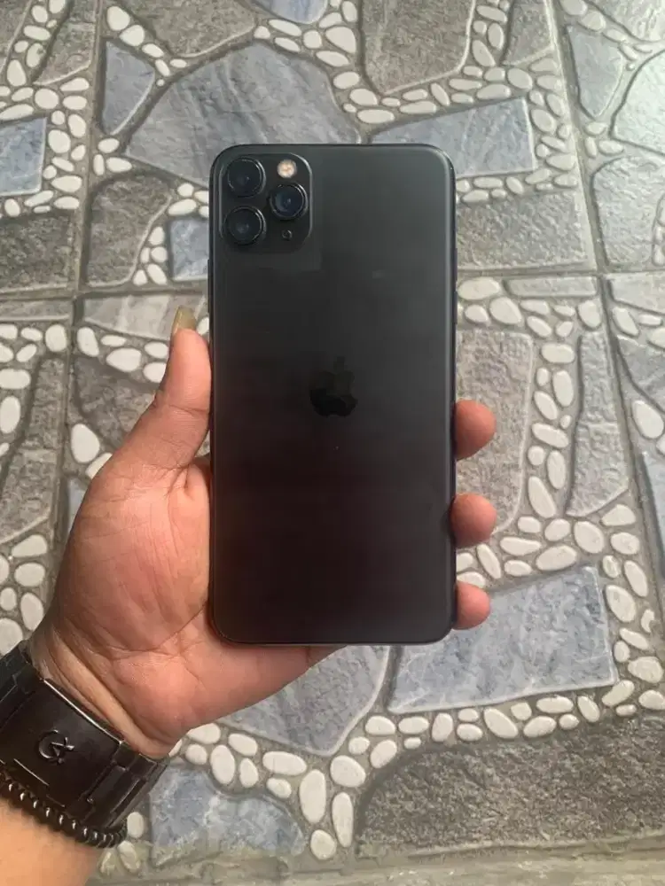 11 pro max 256  (baca deskripsi)