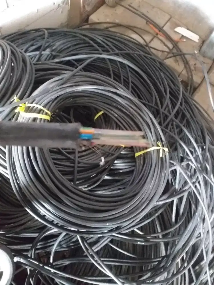 Kabel serat optik bukan tembaga jakarta timur