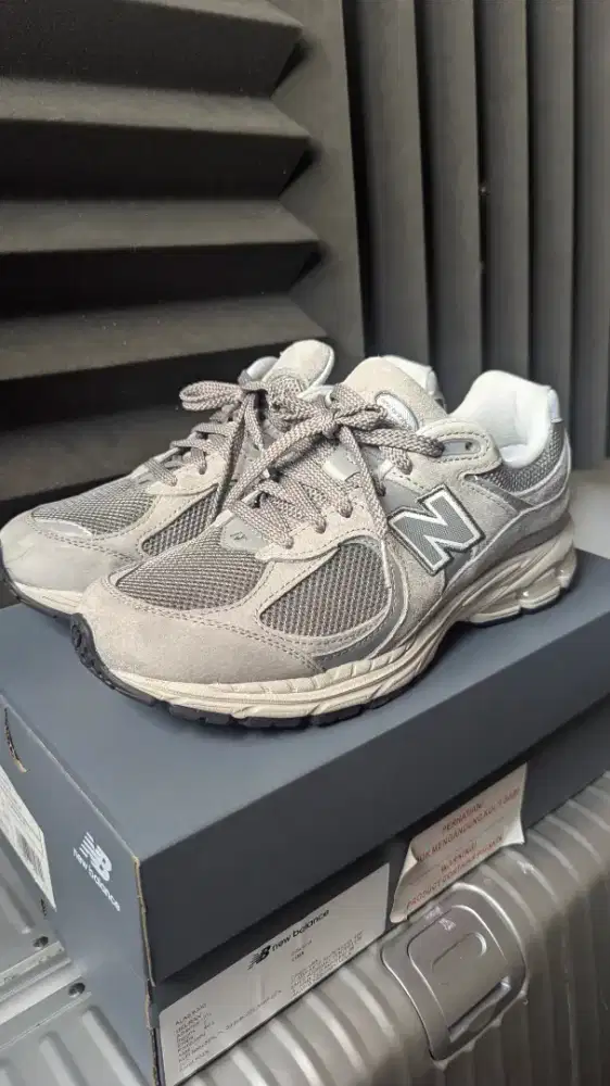 New Balance NB 2002R Marblehead PT.MAP - 40,5 (hanya dipakai 2x)