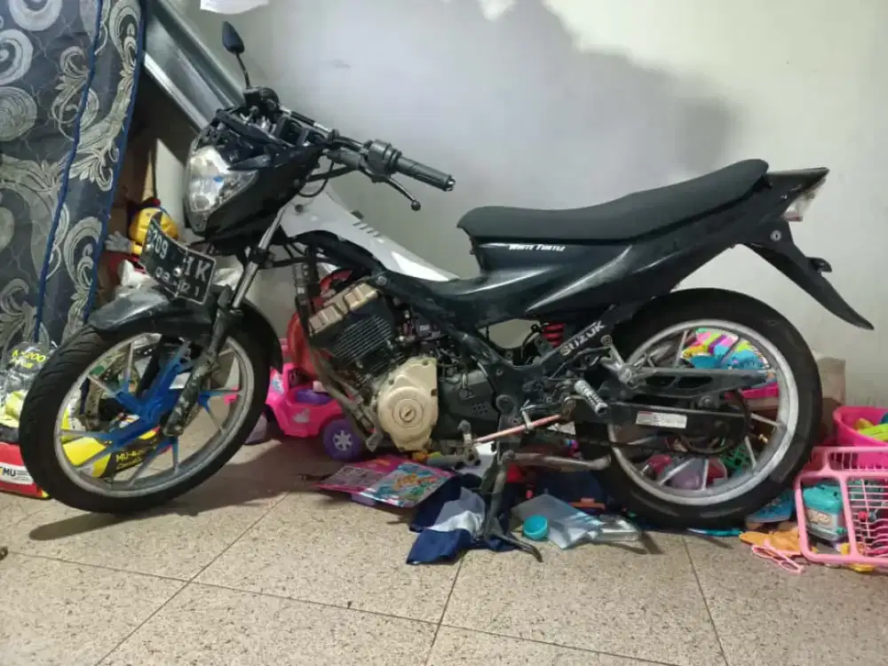Dijual satria Fu 2011 komlit