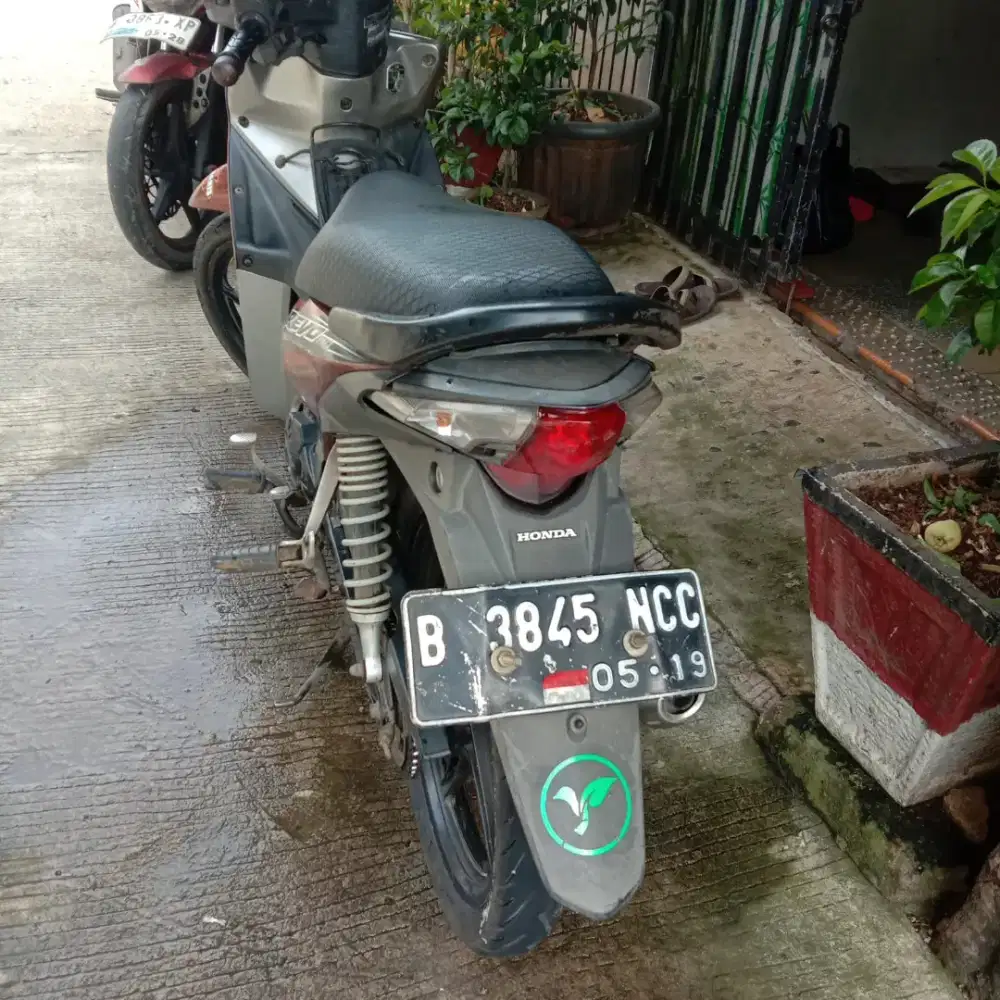 Honda revo 2009