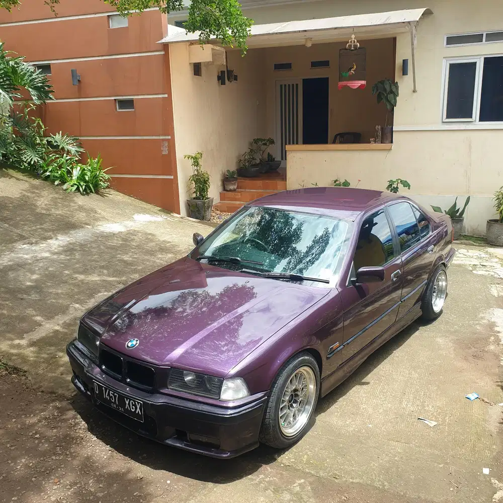 BMW E36 320i MST M50 warna langka