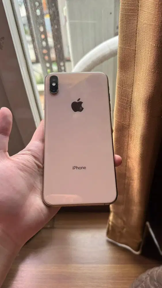 iphone xs max 64 gold