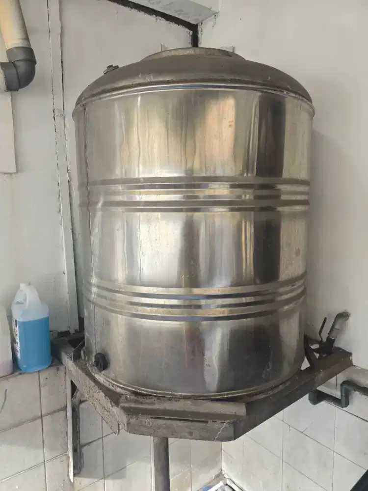 Toren air uk 5000lt stainless