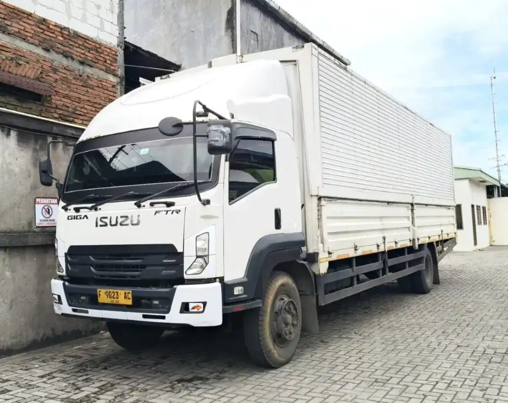 Murah Ban baru isuzu ftr 90u wing box 2023