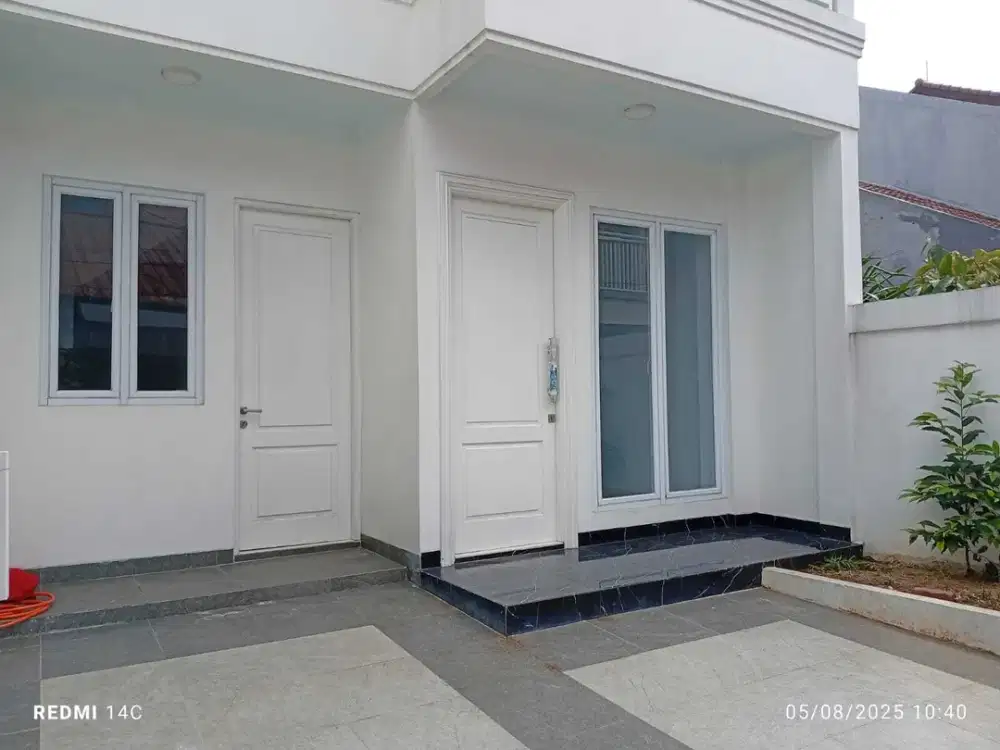 RUMAH BARU..! MEWAH BERKELAS - PONDOK KELAPA