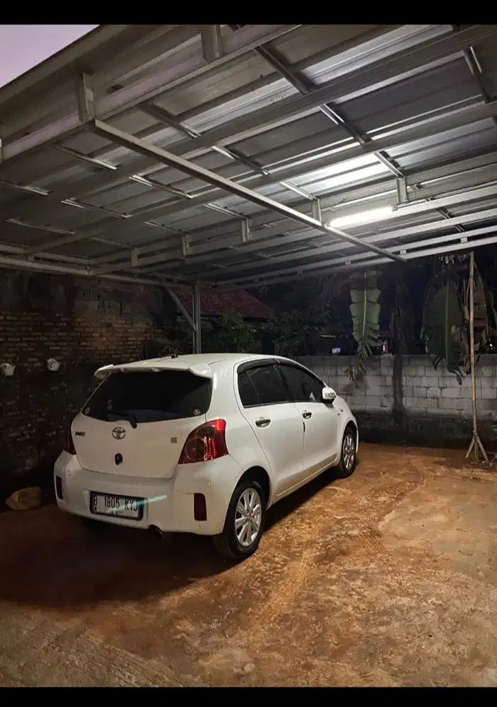 Toyota Yaris 2012 Bensin