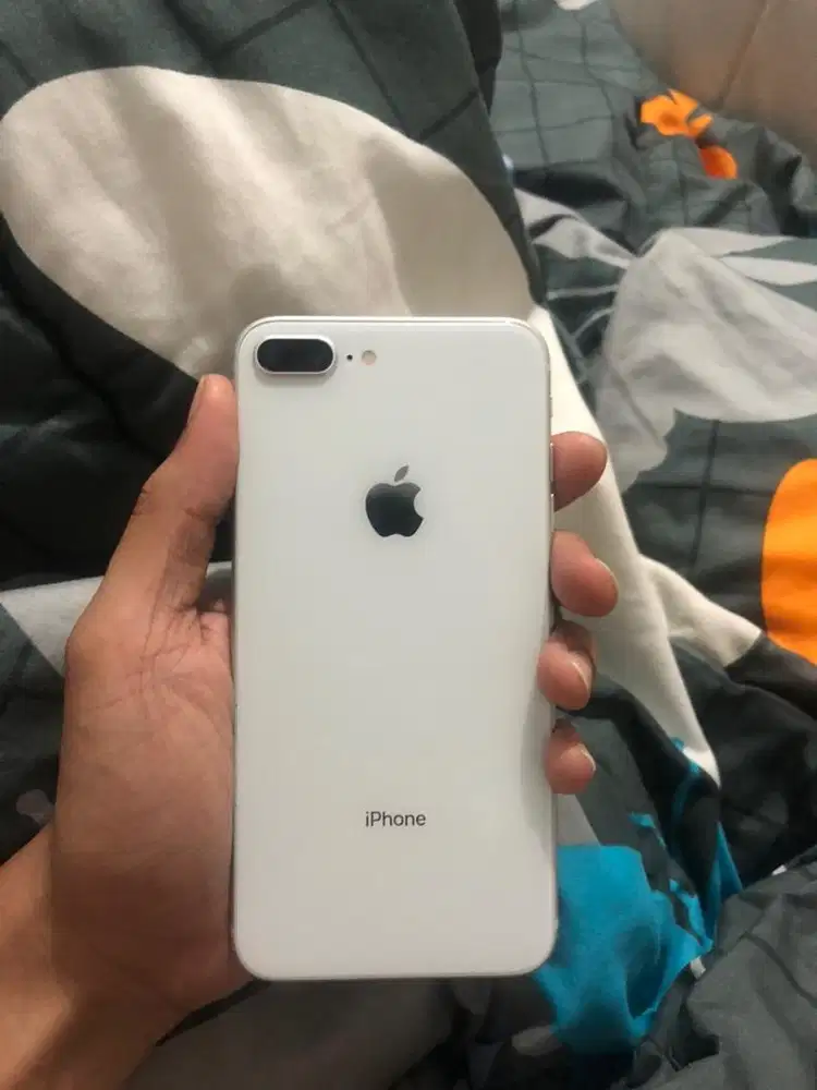 Iphone 8 plus 64gb