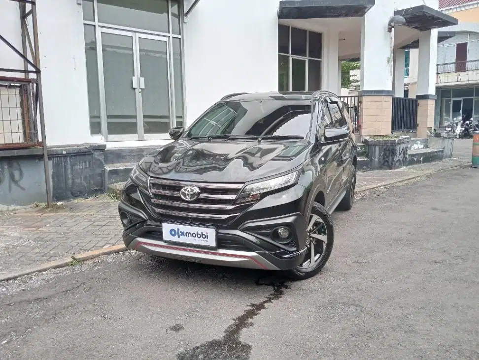 KM Rendah - TOYOTA RUSH 1.5 TRD SPORTIVO BENSIN M/T 2019 HITAM