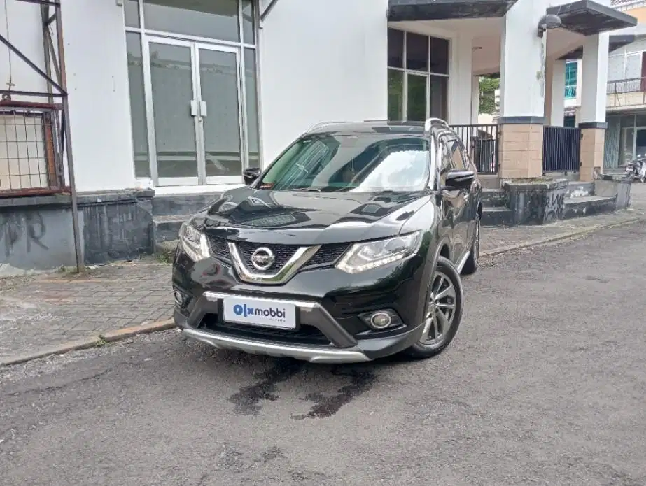 Like New - NISSAN XTRAIL 2.5 XTREMER BENSIN A/T 2016 HITAM