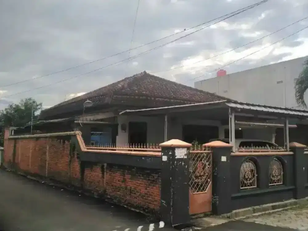 DI JUAL CEPAT RUMAH DAN KOSSAN LUAS DI BAWAH HARGA PASAR