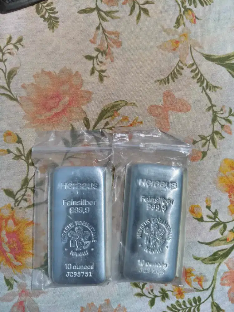 Perak Silver Heraeus 10oz