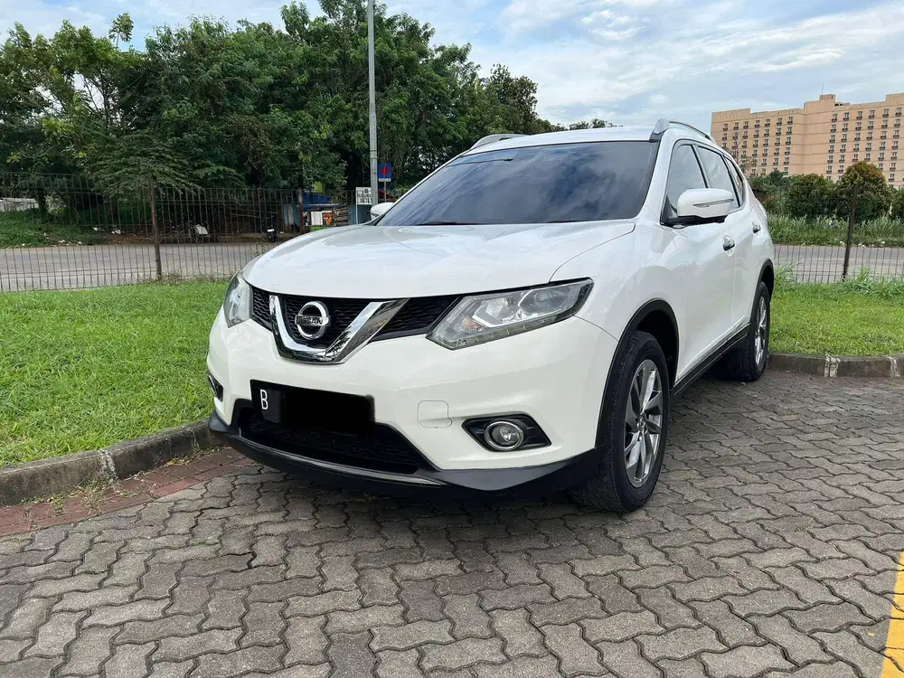 (CASH) Nissan Xtrail 2.5 2015 Putih Istimewa Murah