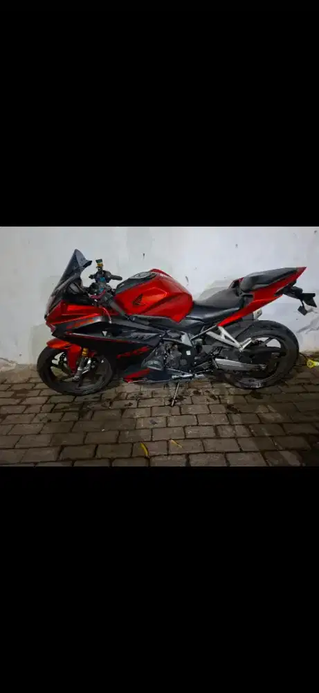 Yamaha R15 cc 250 tahun 2021