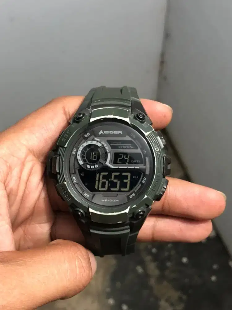 Jam tangan eigger