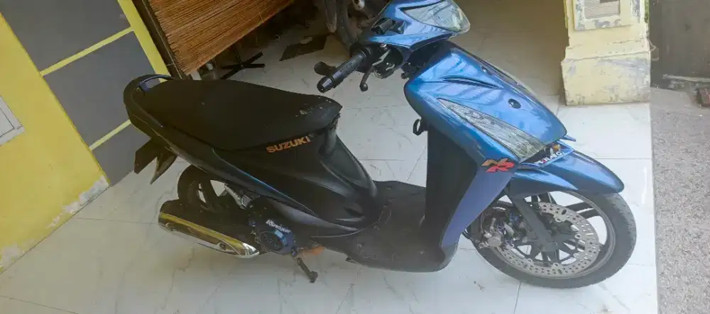 Suzuki Spin 125 NR CBS