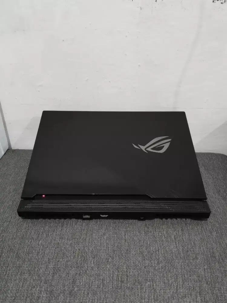 Laptop Gaming Asus Rog Strix Core i7 gen9 16/SSD256 Nvidia GTX1650 4gb
