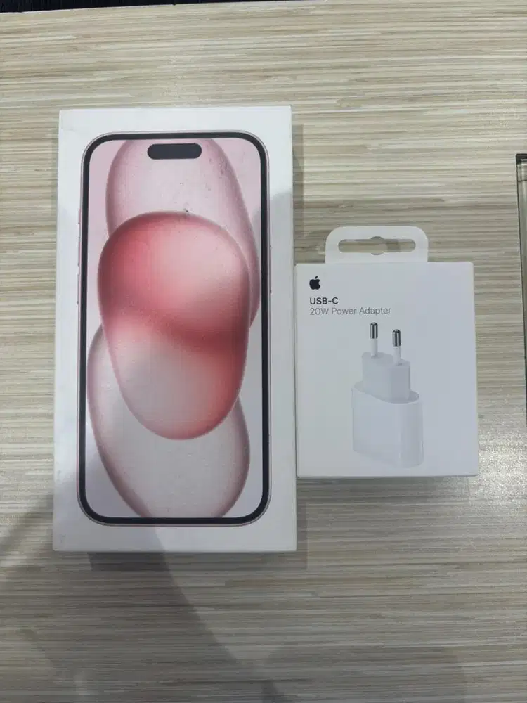 Iphone series 15 128