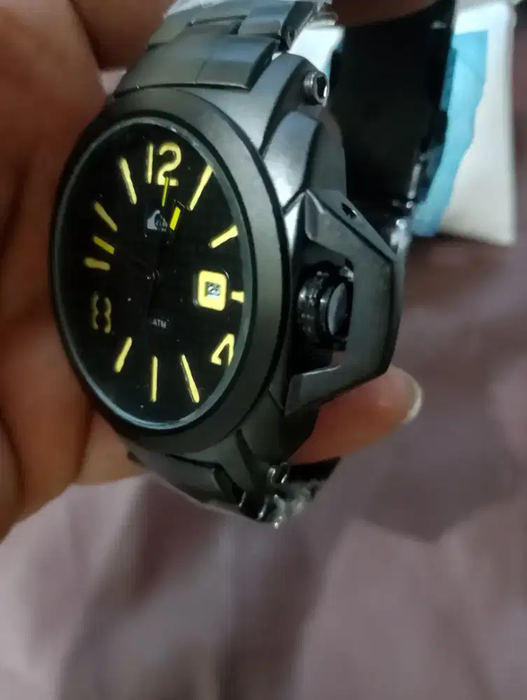 Jam Tangan Sporty 2025 Quicksilver black doff